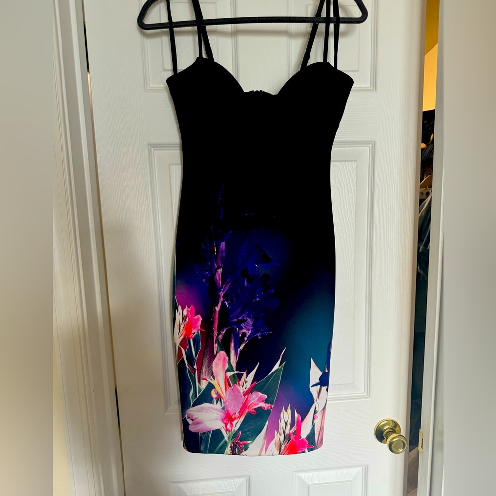Bebe floral dress